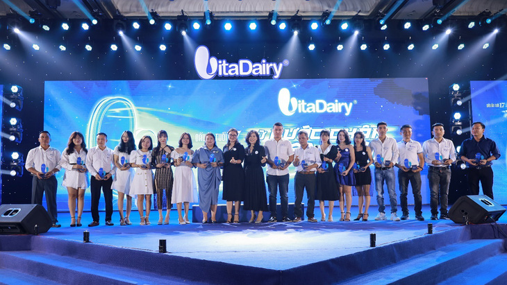 VitaDairy giành ‘cú đúp’ giải thưởng tại HR Asia Award 2023 - Ảnh 2.