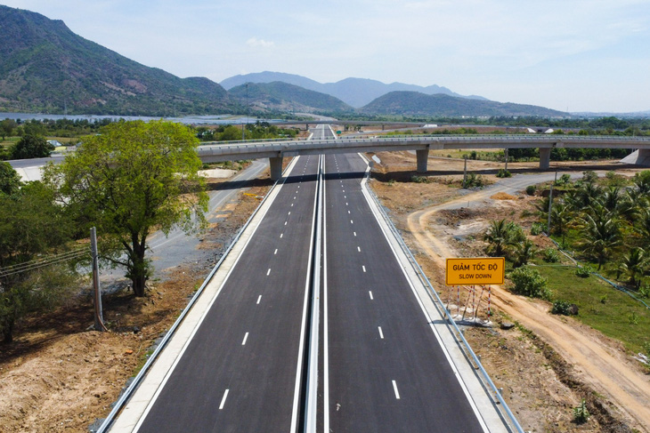 Bộ Kế hoạch và Đầu tư vừa đề xuất 3 cơ chế mới để hút vốn tư nhân vào lĩnh vực đầu tư đường cao tốc - Ảnh: B.T.