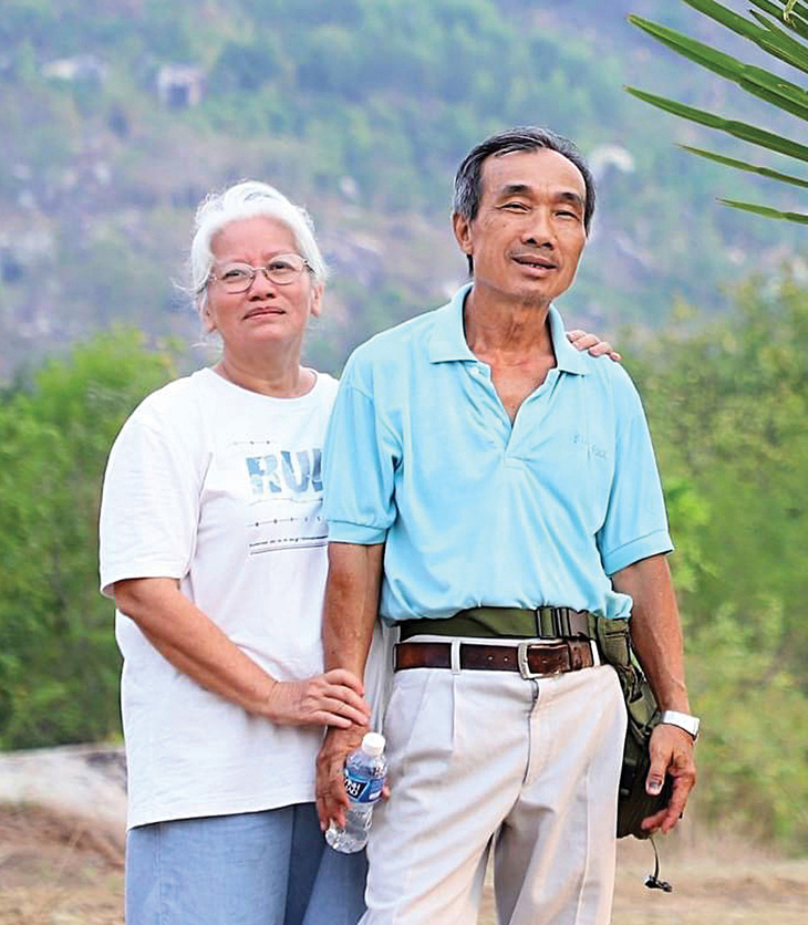 Mr. Thong and Mrs. Lon - Photo: NHAT TRANG