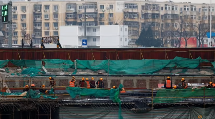Hiện có ít hơn 1,5 triệu việc làm trong ngành xây dựng ở Trung Quốc so với năm 2022 - Ảnh: REUTERS