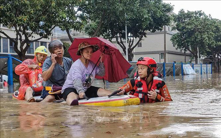 Mưa bão nhiệt đới tiếp tục gây ảnh hưởng tại Trung Quốc