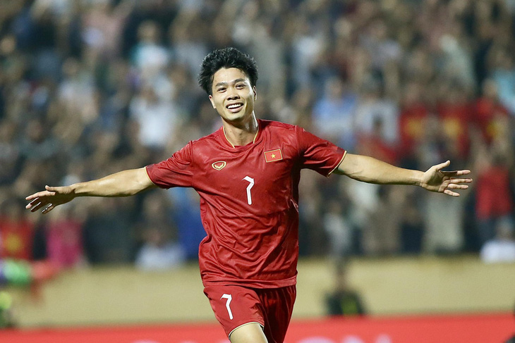 Tin bóng đá sáng 24/9: Thần đồng Việt Nam cập bến La Liga; Man United tái ký De Gea vào tháng 1?