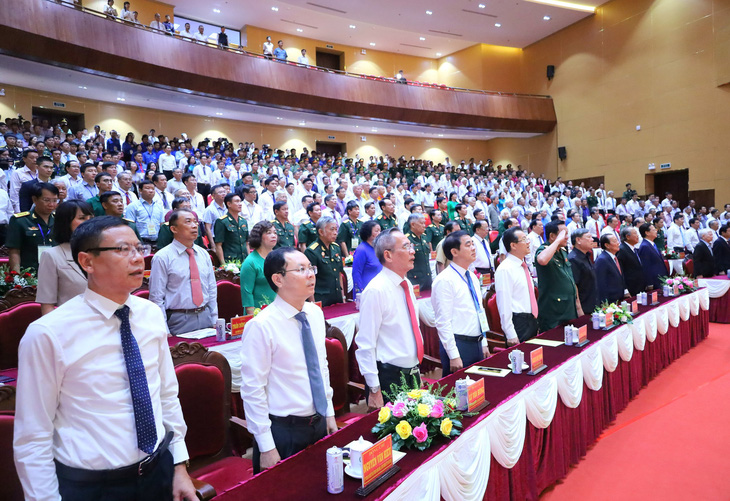 Delegates attending the 110th birth anniversary of professor and academician Tran Dai Nghia - Photo: CHI HAN