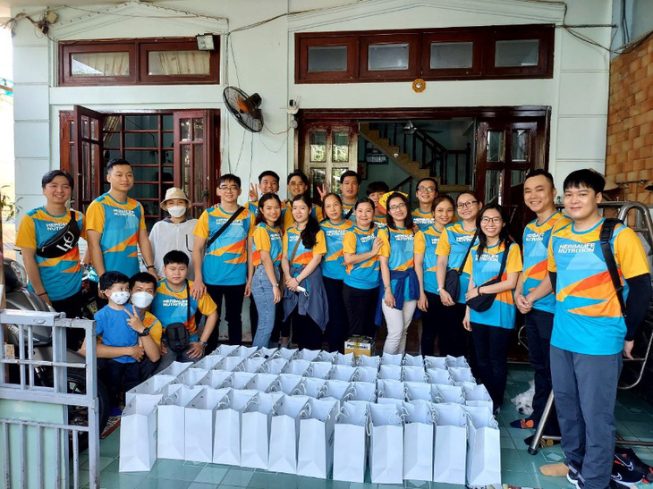 Herbalife Việt Nam dành hơn 700 giờ tham gia hoạt động thiện nguyện trong Tháng Mục Tiêu Toàn Cầu - Ảnh 1.