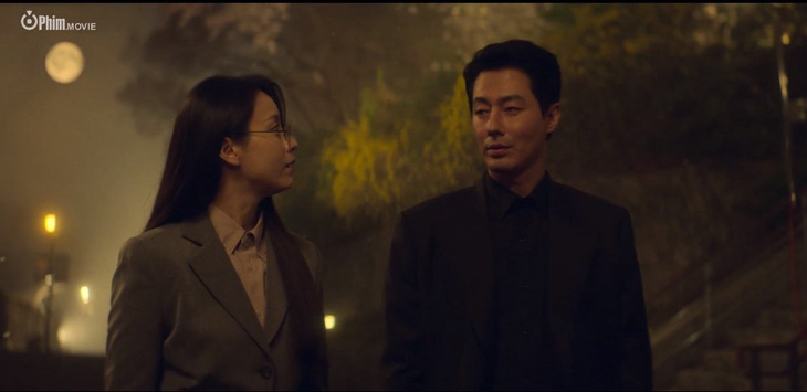 Màn kết hợp của Han Hyo Joo và Jo In Sung trong Moving cũng gây sốt vì chemistry cực đỉnh