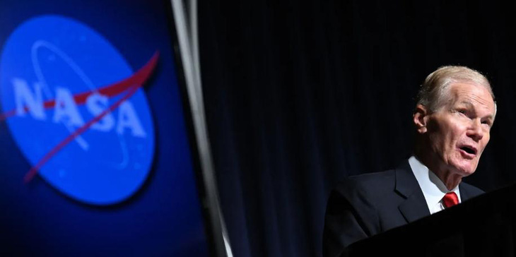  Giám đốc NASA Bill Nelson phát biểu trong cuộc họp báo về các hiện tượng dị thường chưa xác định tại trụ sở NASA ở Washington, DC, vào ngày 14-9 - Ảnh: AFP