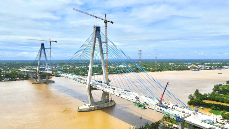 Cầu Mỹ Thuận 2 có tổng vốn đầu tư khoảng 5.000 tỉ đồng, dự kiến hoàn thành vào cuối năm 2023 - Ảnh: MẬU TRƯỜNG