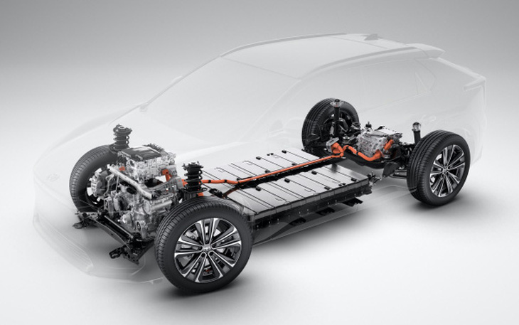 Ngoài tăng tầm vận hành, pin điện mới của Toyota còn nhỏ hơn pin sử dụng trên bZ4X 20% - Ảnh: Toyota