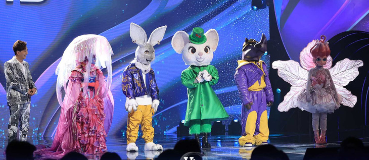 Năm mascot trình diễn trong tập 5 Ca sĩ mặt nạ - Ảnh: BTC