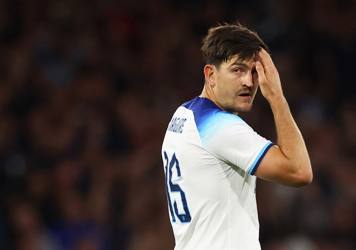 Harry Maguire gây thất vọng khi đá phản lưới nhà trong trận tuyển Anh gặp Scotland - Ảnh: Reuters