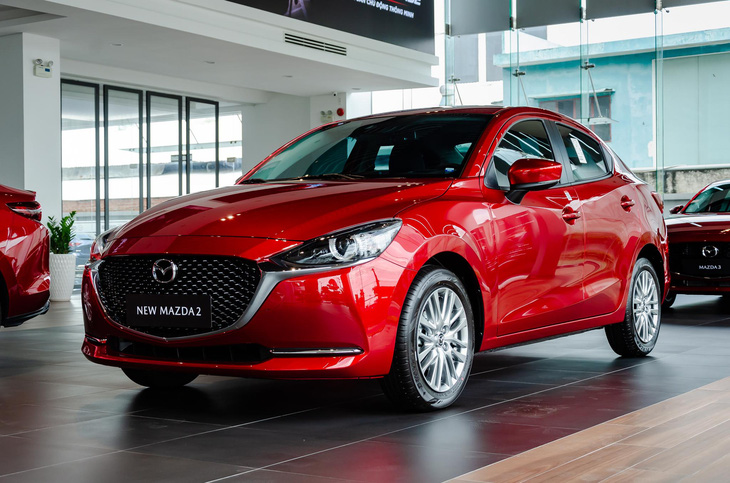 The adjusted Mazda2 sedan is priced among the most attractive in the segment from only 415 million VND