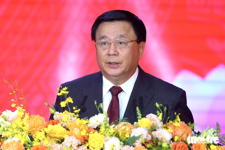 Ông Nguyễn Xuân Thắng - giám đốc Học viện Chính trị quốc gia Hồ Chí Minh, trưởng ban chỉ đạo hội thi - phát biểu tại buổi lễ - Ảnh: HỮU HẠNH