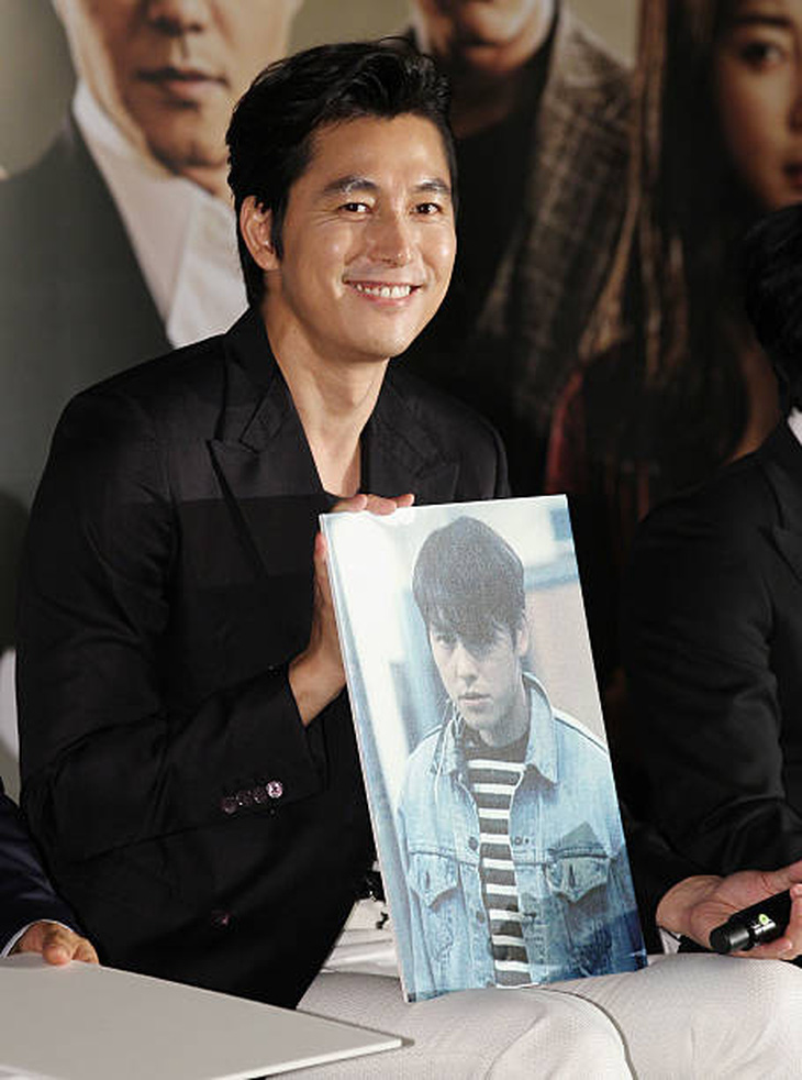 Sau 26 năm, vẻ đẹp của Jung Woo Sung thêm phần quyến rũ