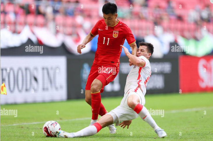 Tiền đạo Tan Long (Olympic Trung Quốc) đặt mục tiêu vào chung kết bóng đá nam ở Asiad 19 - Ảnh: Sina Sports