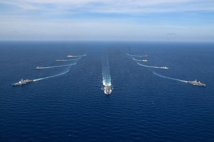 Một đợt diễn tập quân sự giữa Ấn Độ và ASEAN vào tháng 5-2023 - Ảnh: Indian Navy