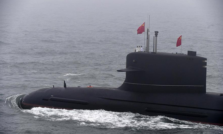 Một tàu ngầm của hải quân Trung Quốc hoạt động trên biển - Ảnh: Global Times
