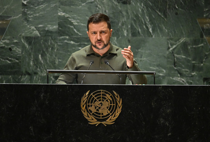 Ông Zelensky lần đầu xuất hiện tại Đại hội đồng Liên Hiệp Quốc kể từ sau chiến dịch quân sự đặc biệt của Nga ở Ukraine - Ảnh: AFP