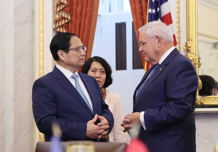 Thủ tướng Phạm Minh Chính gặp Chủ tịch Ủy ban Đối ngoại Thượng viện Mỹ Robert Menendez - Ảnh: VGP