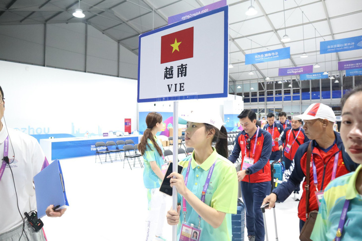 Đoàn thể thao Việt Nam có mặt tại Hàng Châu để tranh tài ở Asiad 19 - Ảnh: QUÝ LƯỢNG