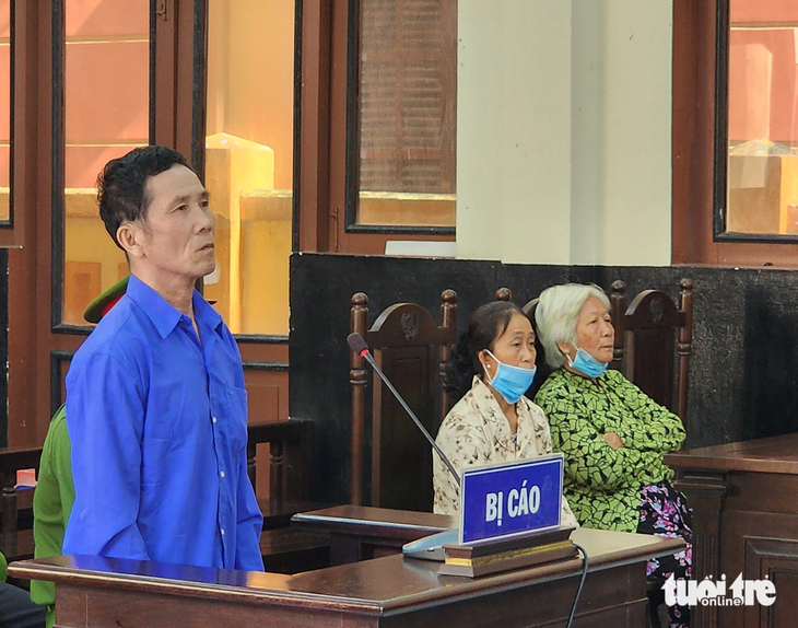 Bị cáo Huỳnh Văn Hoàng tại phiên tòa ngày 20-9 - Ảnh: HOÀI THƯƠNG