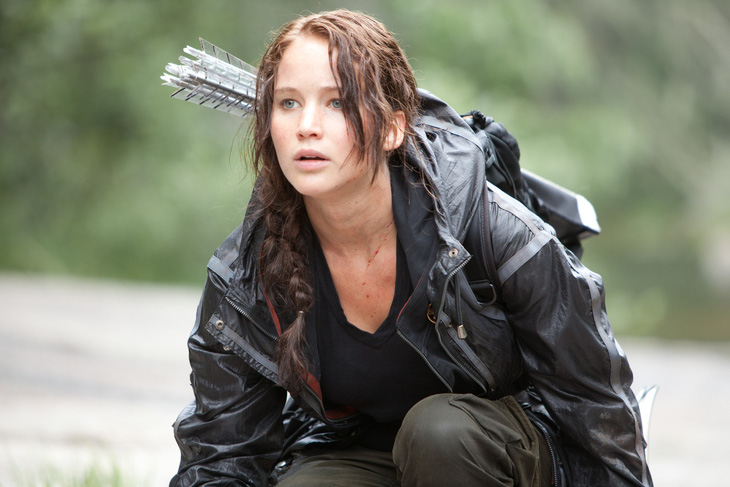 Jennifer Lawrence trở thành siêu sao nhờ vai diễn Katniss Everdeen - Ảnh: Cinema Blend