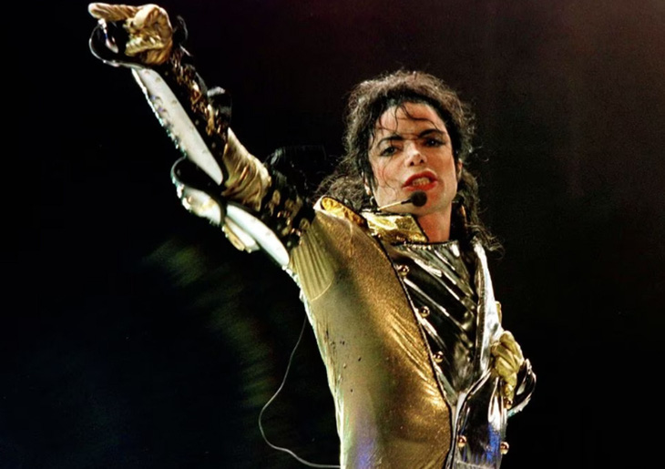 Michael Jackson có sự nghiệp rực rỡ nhưng đời tư gây tranh cãi - Ảnh: Cinema Blend