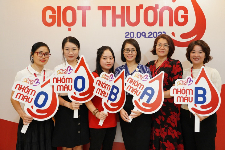 TNG Holdings Vietnam mang “giọt thương’ gửi ngân hàng máu - Ảnh 1.