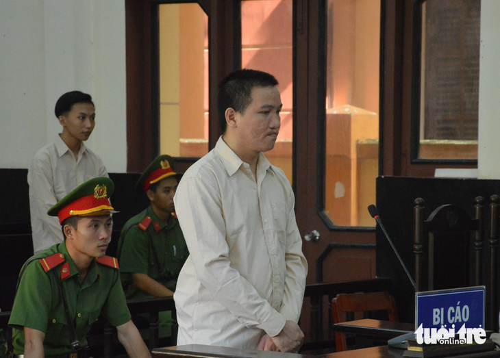 Bị cáo Trần Thanh Nguyên tại phiên tòa xét xử sơ thẩm - Ảnh: HOÀI THƯƠNG
