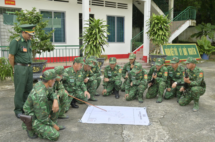 Lực lượng Bộ đội biên phòng Kiên Giang lên kế hoạch phá án mua bán vũ khí quân dụng liên tỉnh, trong đó có Kiên Giang - Ảnh: TIẾN VINH