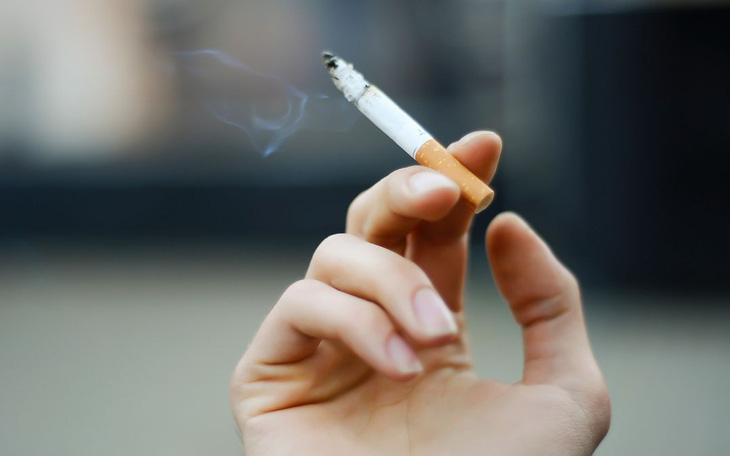 Thủ tướng Anh xem xét lệnh cấm thuốc lá thuộc diện cứng rắn nhất thế giới