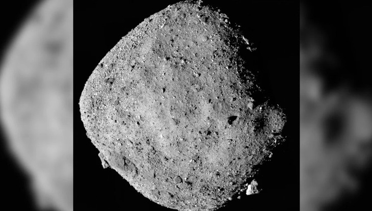 Bề mặt tiểu hành tinh Bennu do tàu thăm dò OSIRIS-REx chụp được - Ảnh: NASA