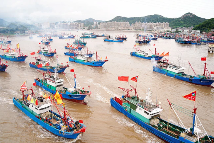Theo trang Global Fishing Watch, nhiều tàu cá Trung Quốc đã rời cảng tại huyện Tương Sơn, tỉnh Chiết Giang để đánh bắt tại vùng biển Hoa Đông vào ngày 16-9 - Ảnh: RYO INOUE