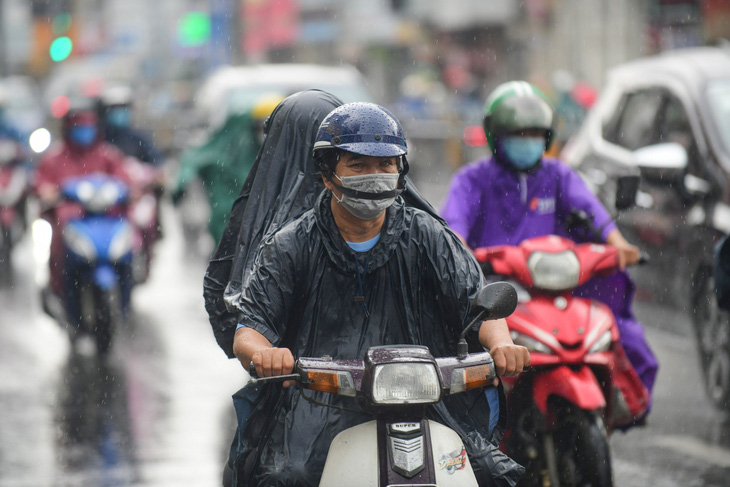 Nam Bộ thời tiết hôm nay có mưa to vài nơi - Ảnh: QUANG ĐỊNH