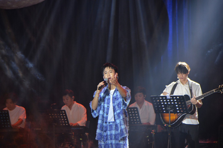 Ca sĩ - nhạc sĩ Võ Việt Phương tổ chức đêm nhạc gây quỹ cho trẻ em vùng cao - Ảnh: BTC
