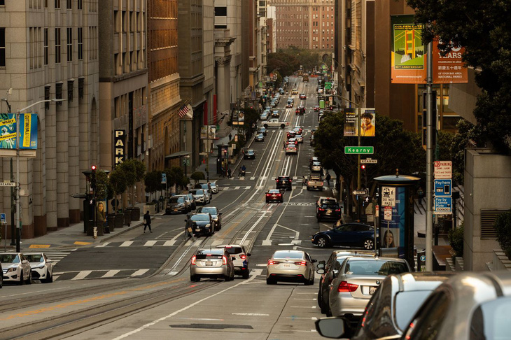 Con phố California ở San Francisco, Mỹ - Ảnh: THE WALL STREET JOURNAL