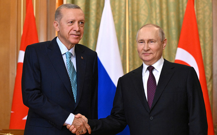 Lãnh đạo Nga, Thổ gặp nhau, chưa thông được Thỏa thuận ngũ cốc Biển Đen