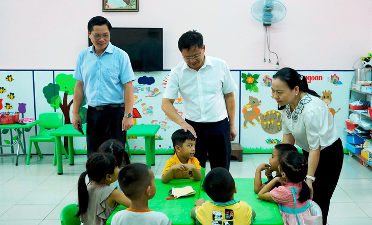 Trước thềm năm học mới, Thừa Thiên Huế có 127 giáo viên nghỉ việc - Ảnh: A.BỐN