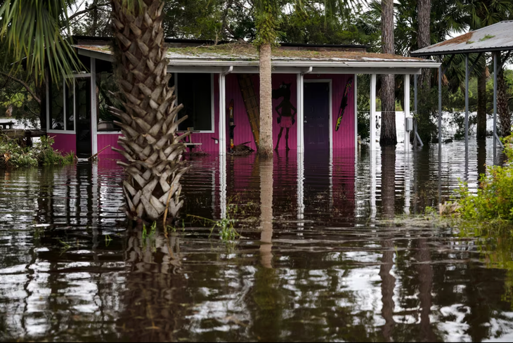 Bão Idalia gây ngập lụt tại bang Florida, Mỹ - Ảnh: THE WASHINGTON POST