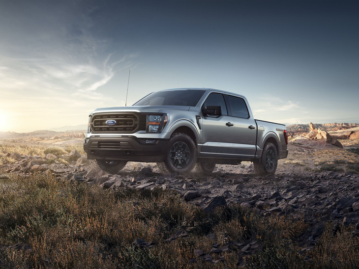 Ford promises to bring a new member to the pickup lineup, the F-200 - Photo: Ford