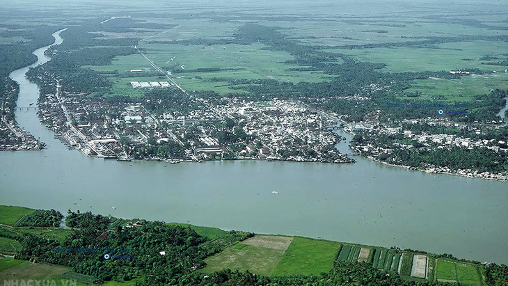 Đoạn sông Cổ Chiên qua TP Vĩnh Long trước năm 1975 - Ảnh tư liệu
