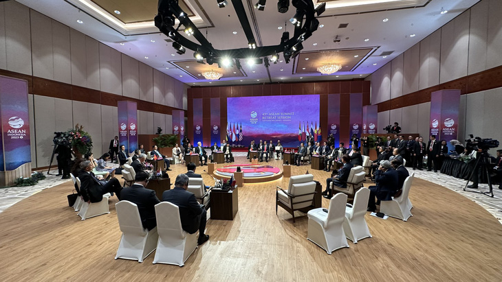 Toàn cảnh phiên họp hẹp của các lãnh đạo ASEAN ngày 5-9 - Ảnh: NHẬT BẮC