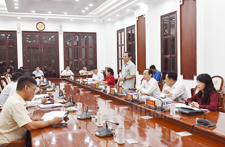 Bí thư Thành ủy TP.HCM Nguyễn Văn Nên chủ trì cuộc họp định kỳ của thường trực ban chỉ đạo - Ảnh: Thành ủy TP.HCM