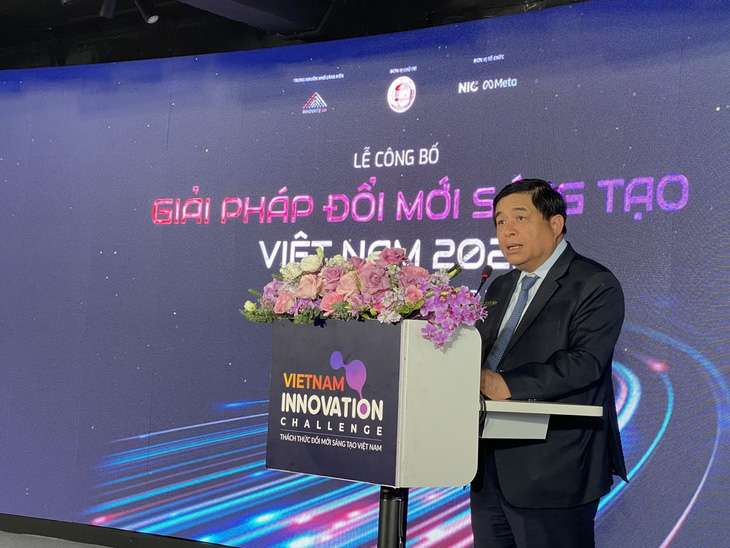 Bộ trưởng Bộ Kế hoạch và Đầu tư Nguyễn Chí Dũng phát biểu tại Lễ công bố Giải pháp đổi mới sáng tạo Việt Nam 2023 - Ảnh: B.NGỌC