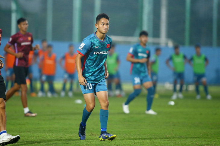 Andrej Nguyễn An Khánh có thống kê đẹp hơn nhiều cầu thủ U18 Việt Nam nhưng chưa thể hiện tốt bản lĩnh để cạnh tranh sòng phẳng - Ảnh: HOÀNG TÙNG
