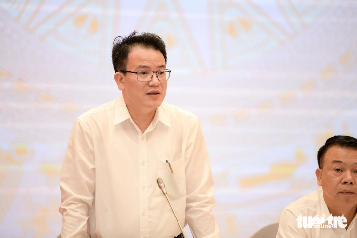Thứ trưởng Trần Quốc Phương thông tin về việc thực hiện mục tiêu tăng trưởng và xuất khẩu - Ảnh: NAM TRẦN