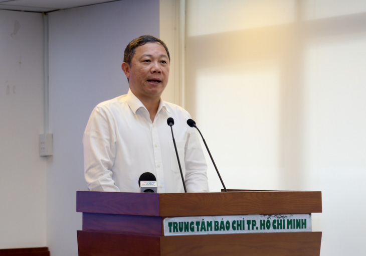 Phó chủ tịch UBND TP.HCM Dương Anh Đức phát biểu tại hội nghị - Ảnh: THẢO LÊ