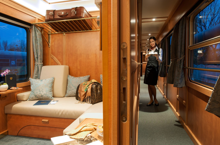 Phòng nghỉ đầy đủ tiện nghi của tàu Golden Eagle Danube Express - Ảnh: TRAVEL TOMORROW