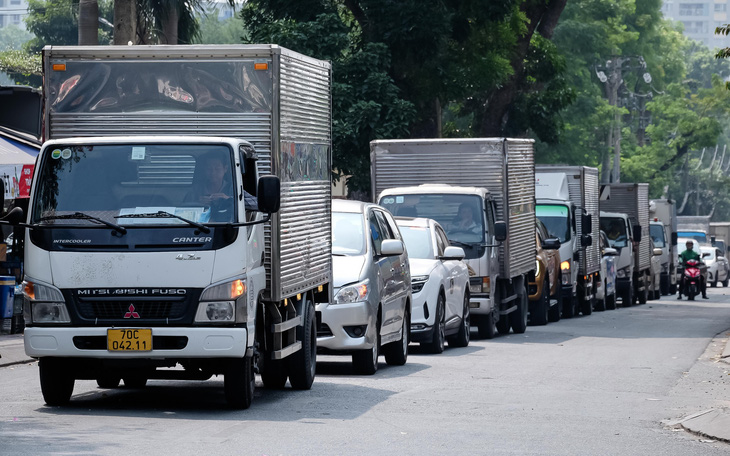 Vì sao đề xuất cấm xe tải theo giờ khu cửa ngõ Tân Sơn Nhất?