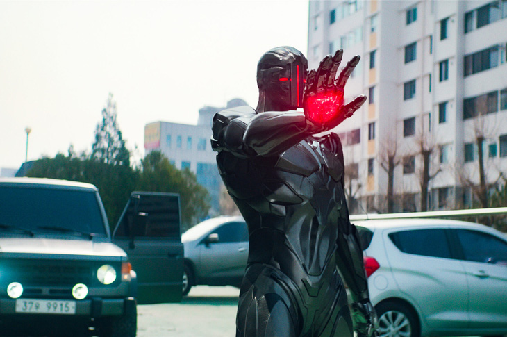 Kỹ xảo Alienoid không thua kém gì phim siêu anh hùng của Hollywood như Người sắt, Avenger... - Ảnh: CJ Entertainment