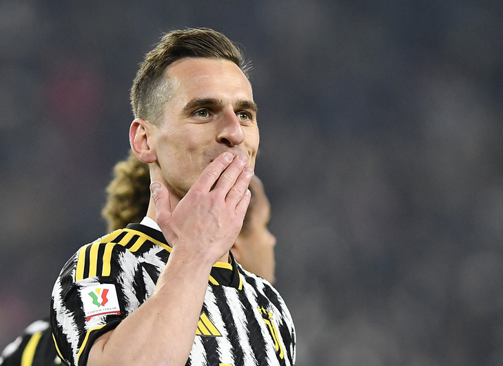 Milik lập hat-trick cho Juventus - Ảnh: REUTERS